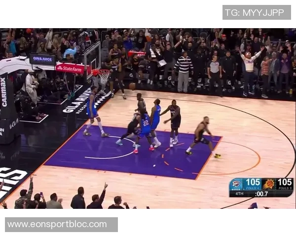 布克半场表现稳定9投4中砍下13分外加1篮板3助攻1抢断助力球队争胜